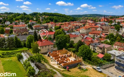 Bochnia Centrum | 262 m² – Dwa mieszkania + lokal użytkowy | Plac Gazaris
